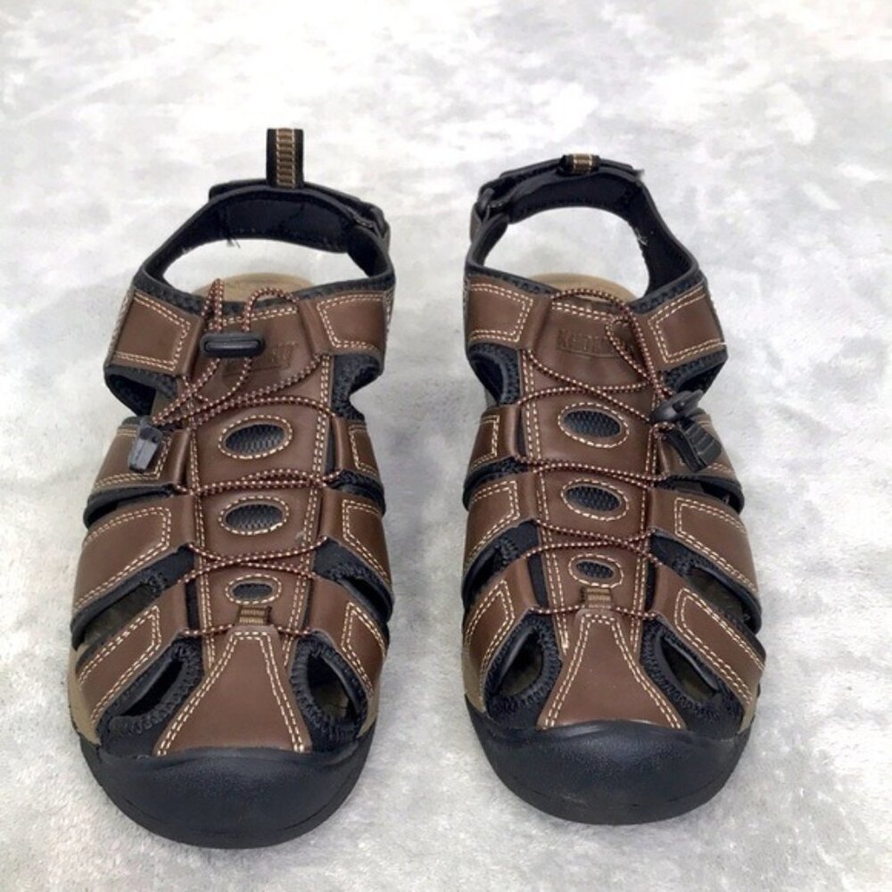 Khombu  Hal Fisherman Sandals Waterproof, Protective Bump Toe Adjustable Fit 12